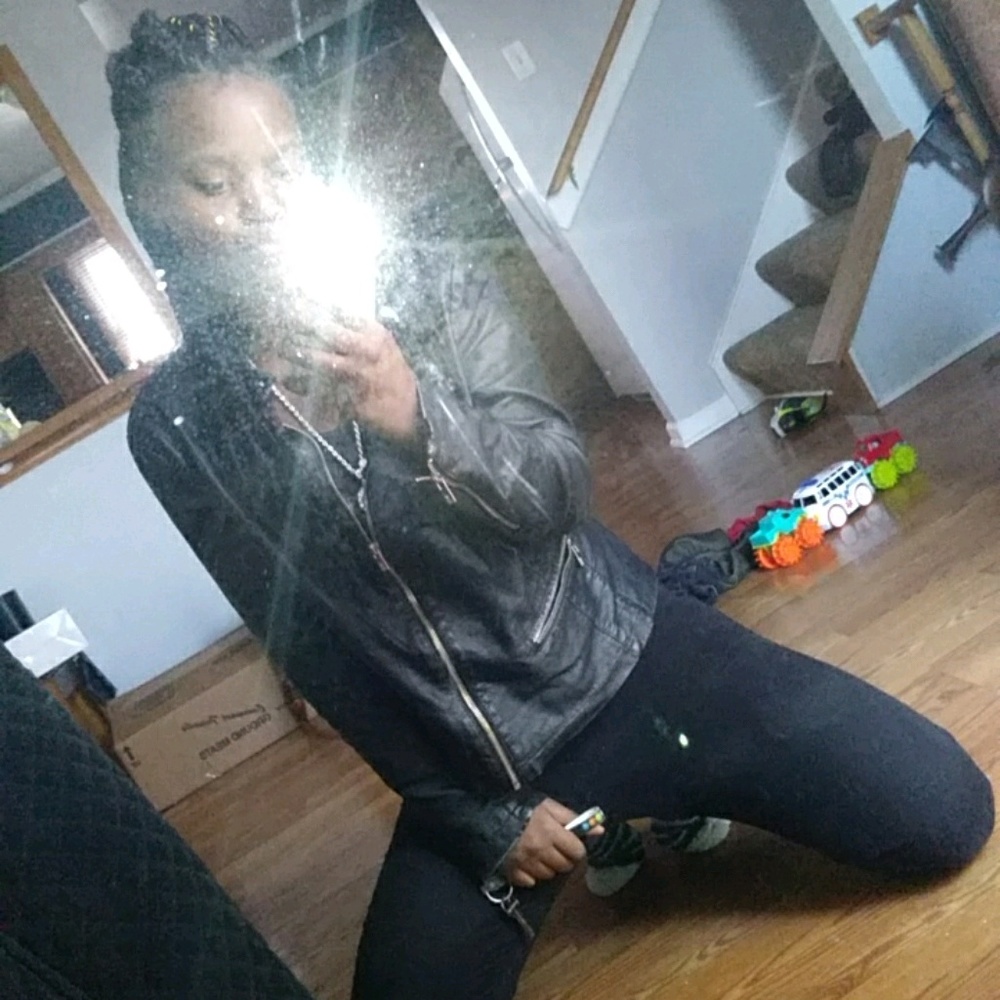 Meet your Posher, Dajanah